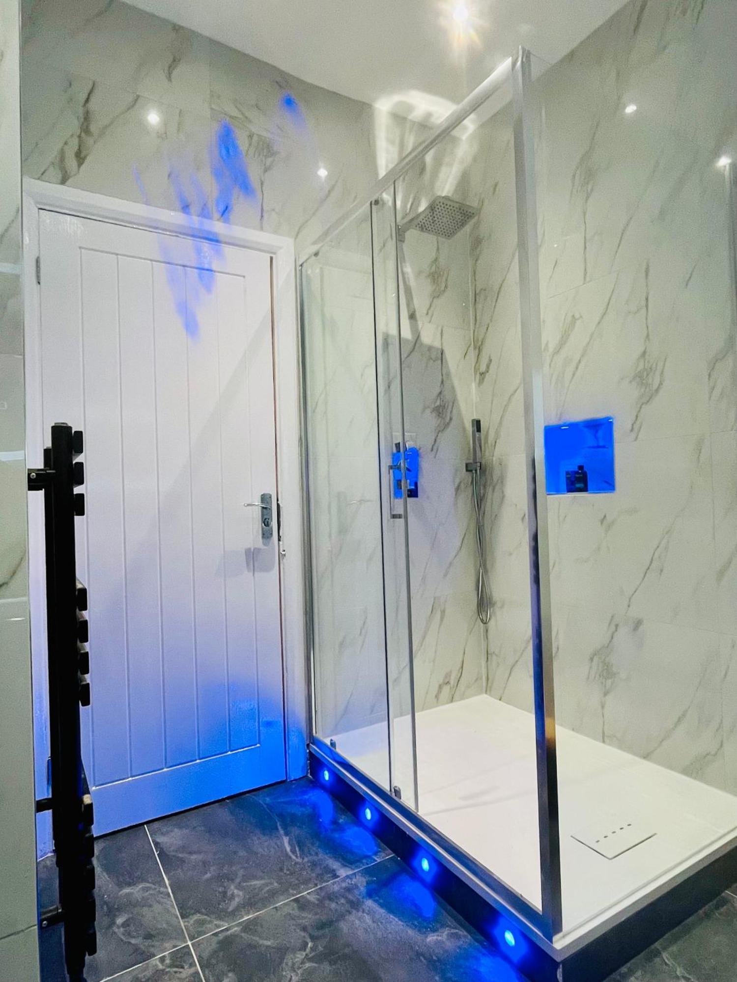 Modern Flat With Garden- 10Min Uber To Harry Potter Studios Watford  Eksteriør billede